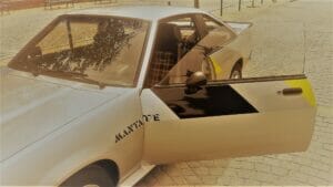 Opel Manta GTE. Disponible pour la location, les photos, les tournages, les séquences.