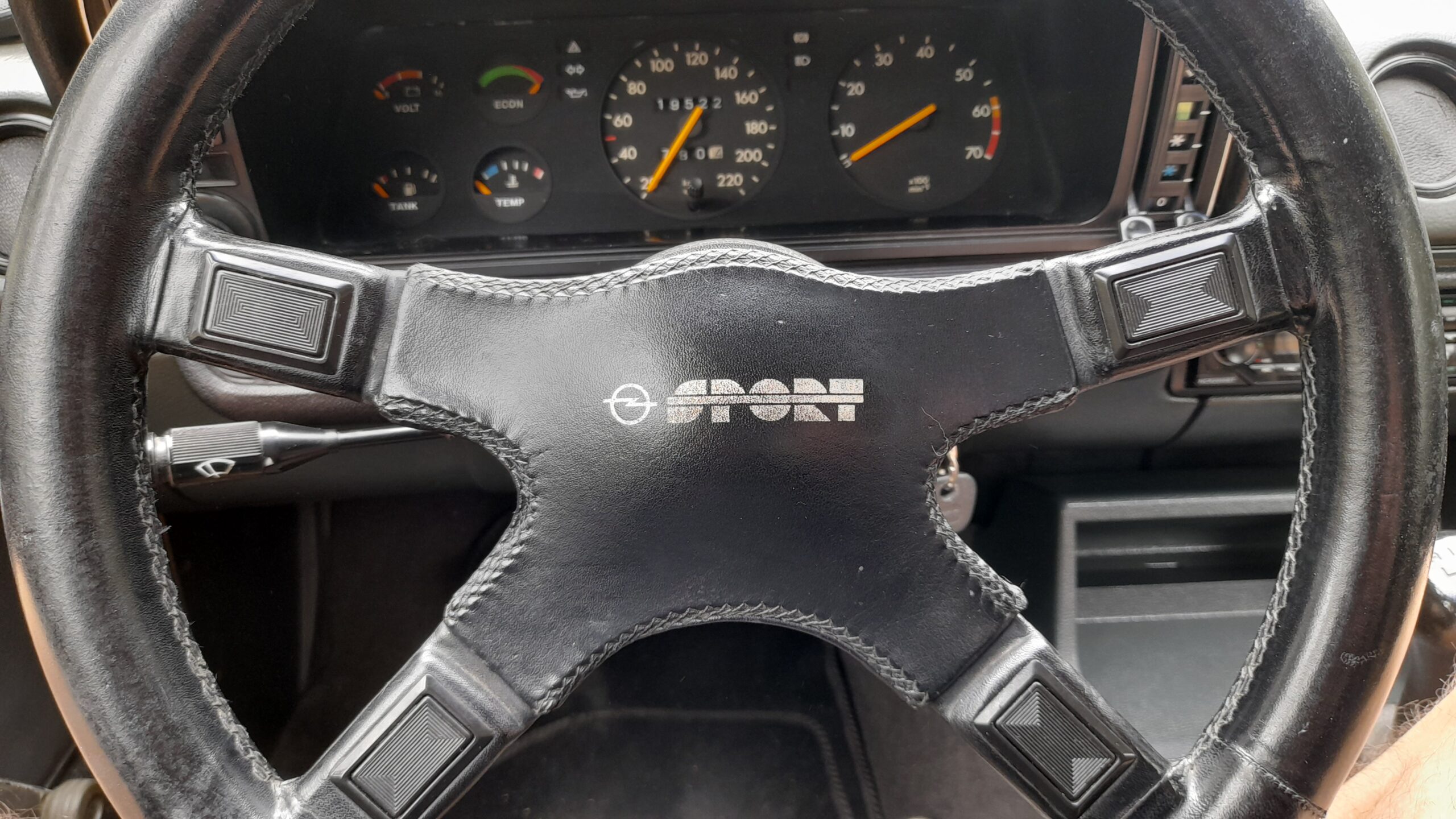 Opel manta i200 irmscher steering wheel